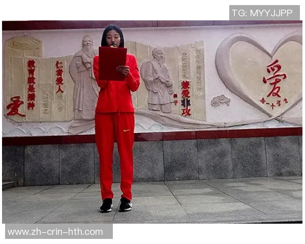 江西运动员危菱侠夺冠后回忆:自己赛前就定下“求稳”的方针;自己日子中腼腆,有点“拧巴”,偶像是男人撑竿跳世界纪录保持者杜布兰蒂斯